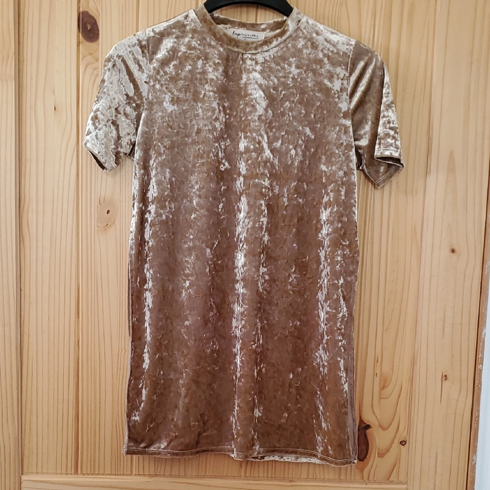 Gold Colored Crushed Velvet Look Top